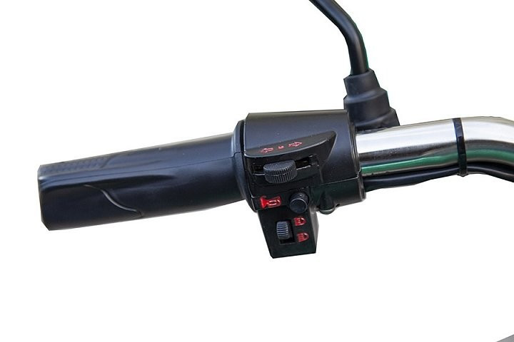 Грузовой электрический трицикл RuTrike Вояж К1 в Кемерово