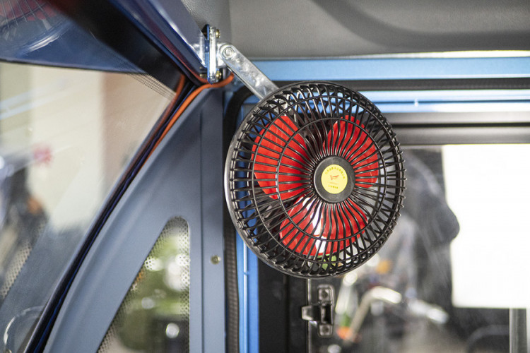 Грузовой электротрицикл Rutrike КАРГО Кабина 1500 в Кемерово